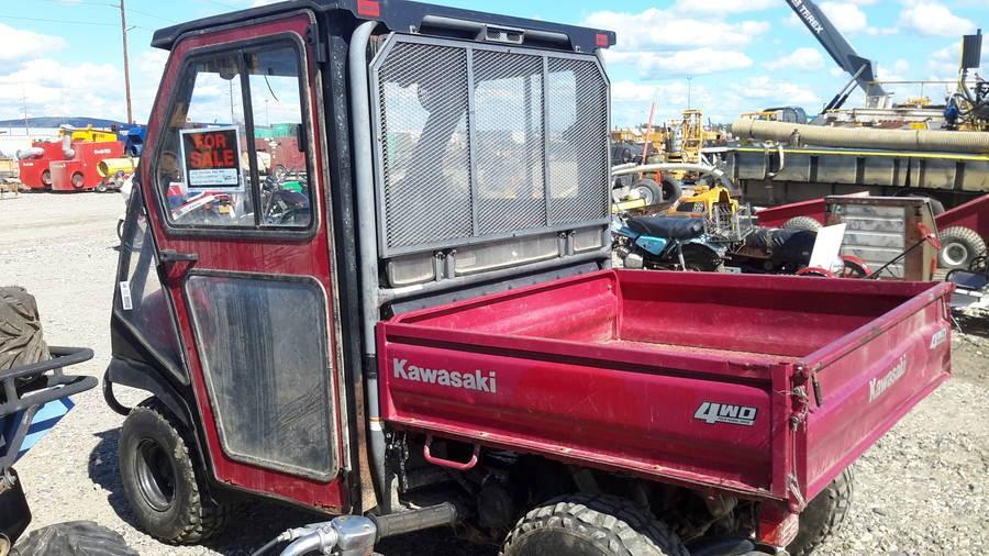 UTV, 2008 KAWASAKI MULE 3010, CURTIS CAB, WARN WINCH, CAB