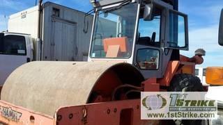 COMPACTOR, 1998 HAMM MODEL 2420, VIBRATORY DRUM ROLLER, 84IN SN