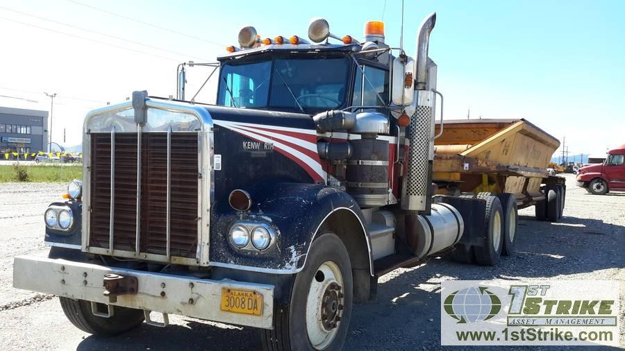 ケンワース W900 ウィズ　53フィート　ユーティリティ・トレーラーウエスタン 1975 KENWORTH W900 SEMI, CUMMINS. WITH 1974 HYSTER BELLY DUMP